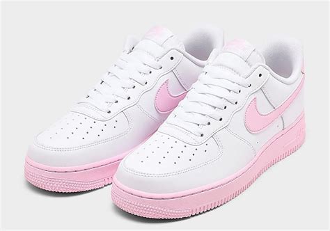 air force mit pinken nike zeichen|nike air force 1 schuhe.